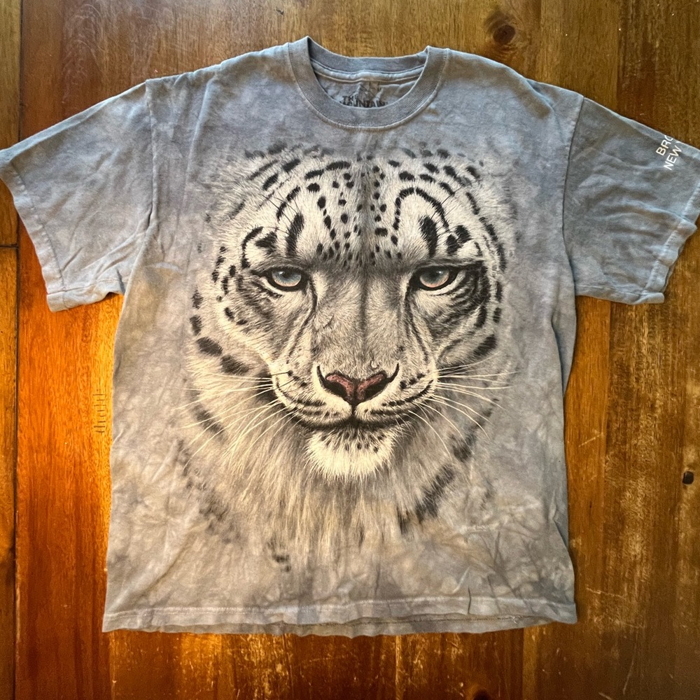 The Mountain White Leopard Animal Men's Graphic T-Shirt Gray Tye Dye Size Medium